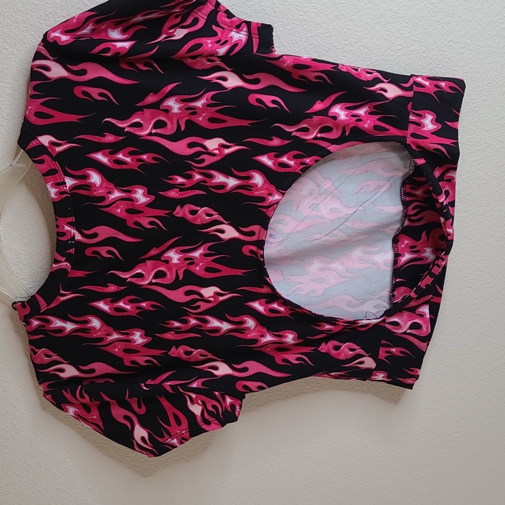 TOP - Picture 2 of 2